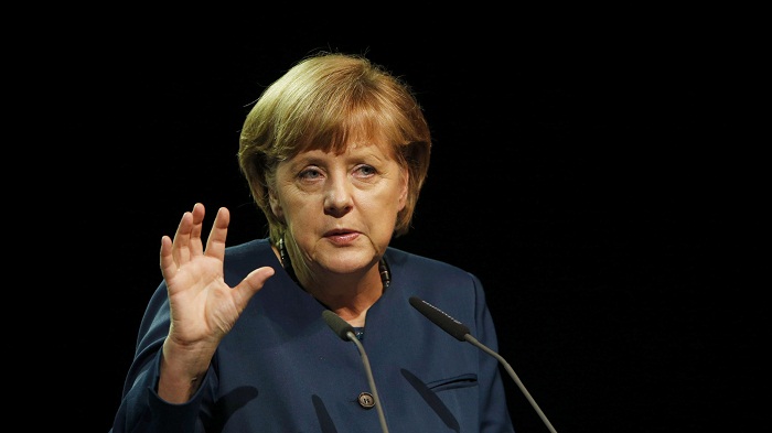 Merkel: l’Allemagne se sent la responsabilité de trouver au plus vite une résolution au conflit du Karabakh